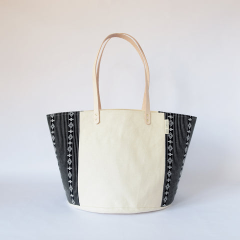 Natural Canvas Bucket Tote | Black