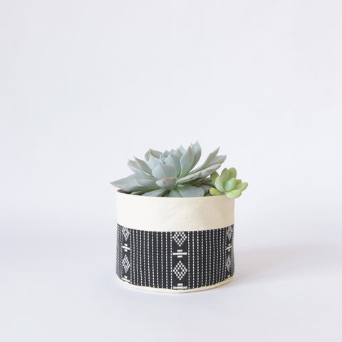 Medium Natural Canvas Sitting Planter | Black