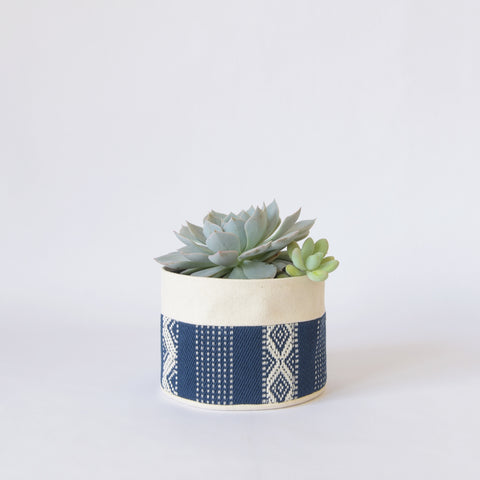 Medium Natural Canvas Sitting Planter | Indigo