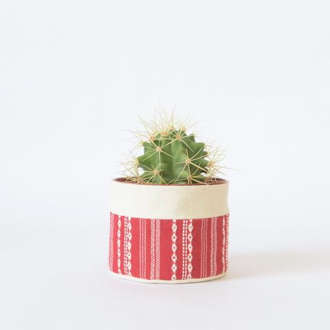 Small Natural Canvas Sitting Planter  |  Red